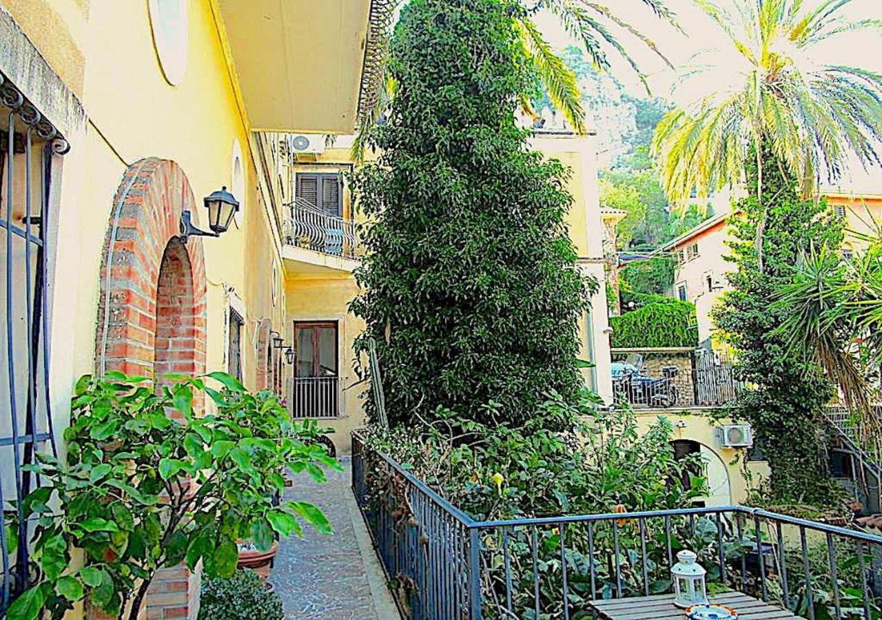 Arche Apartment Taormina Ngoại thất bức ảnh